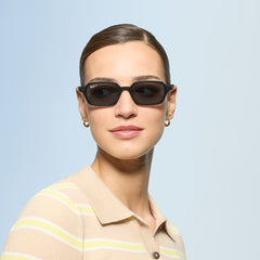 Ray-Ban Zuri | 4455 Nero/Polarized grigio scuro