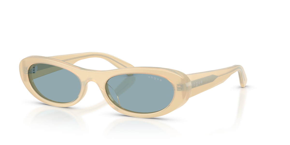 Vogue | 5695 Milky Vanilla